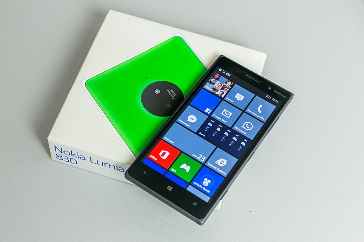 Nokia Lumia 830 (22).jpg